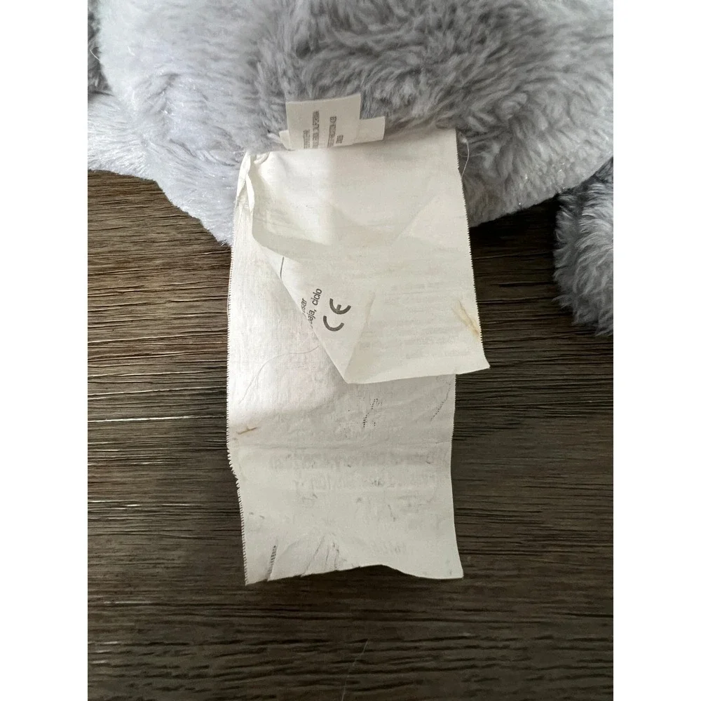 The Unbranded Brand snuggle up
